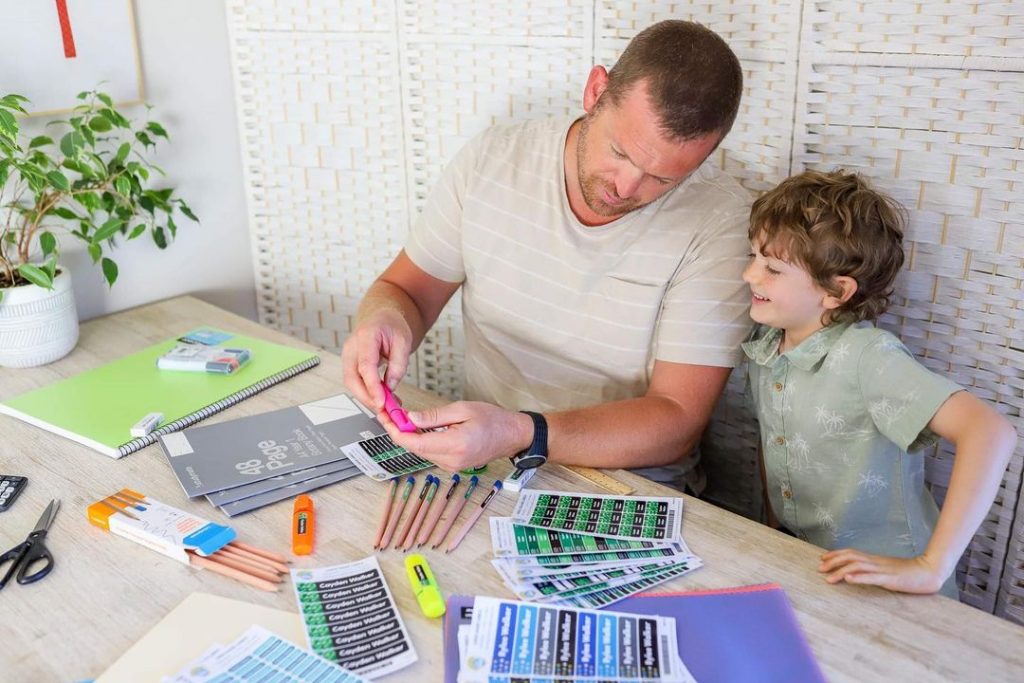 What To Pack In Your Kids School Backpacks - Bright Star Kids